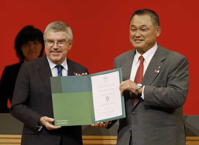 IOC President Thomas Bach and Yasuhiro Yamashita, President of the NOC Japan