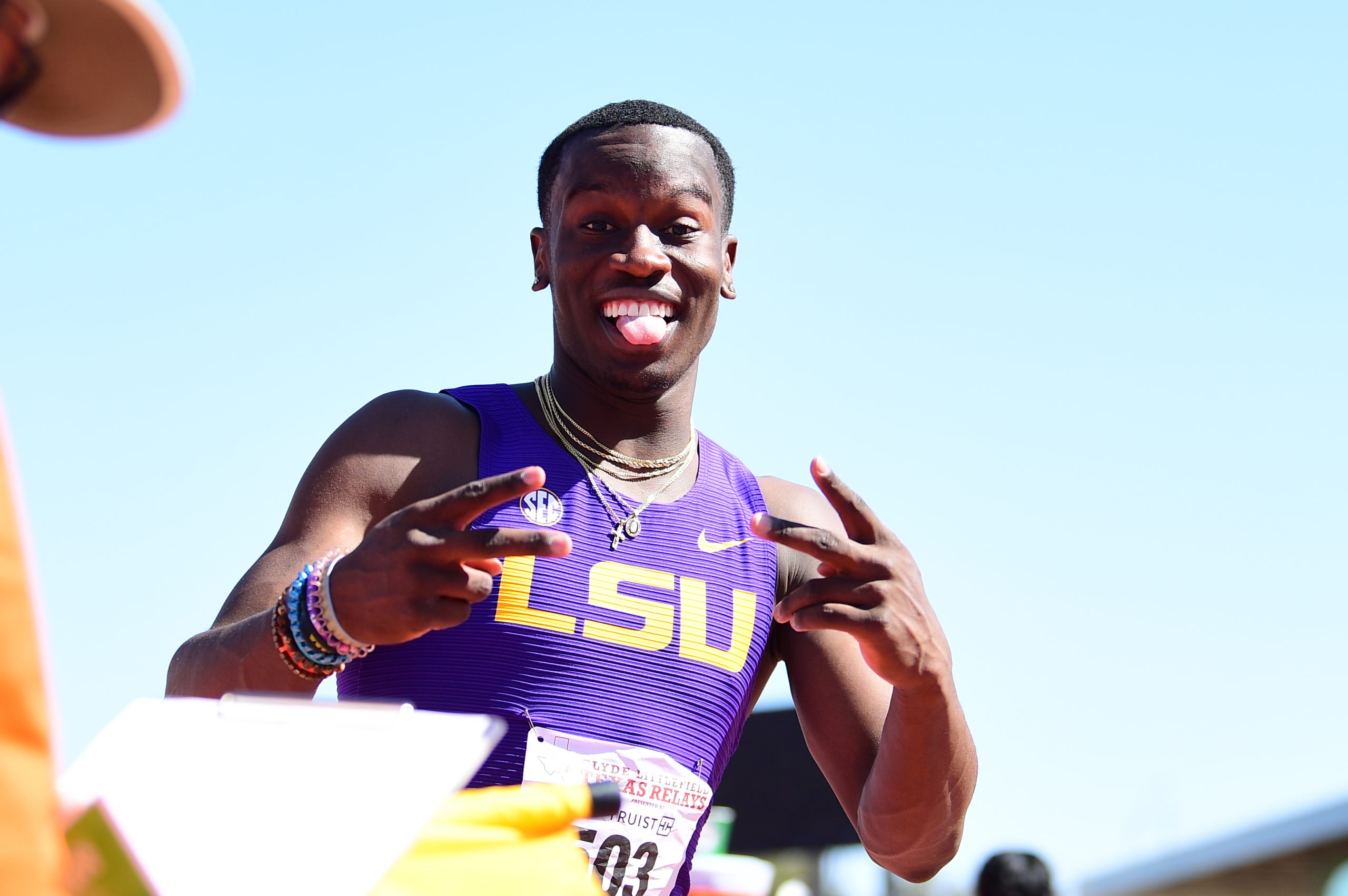 Sean Dixon-Bodie leads the way for LSu