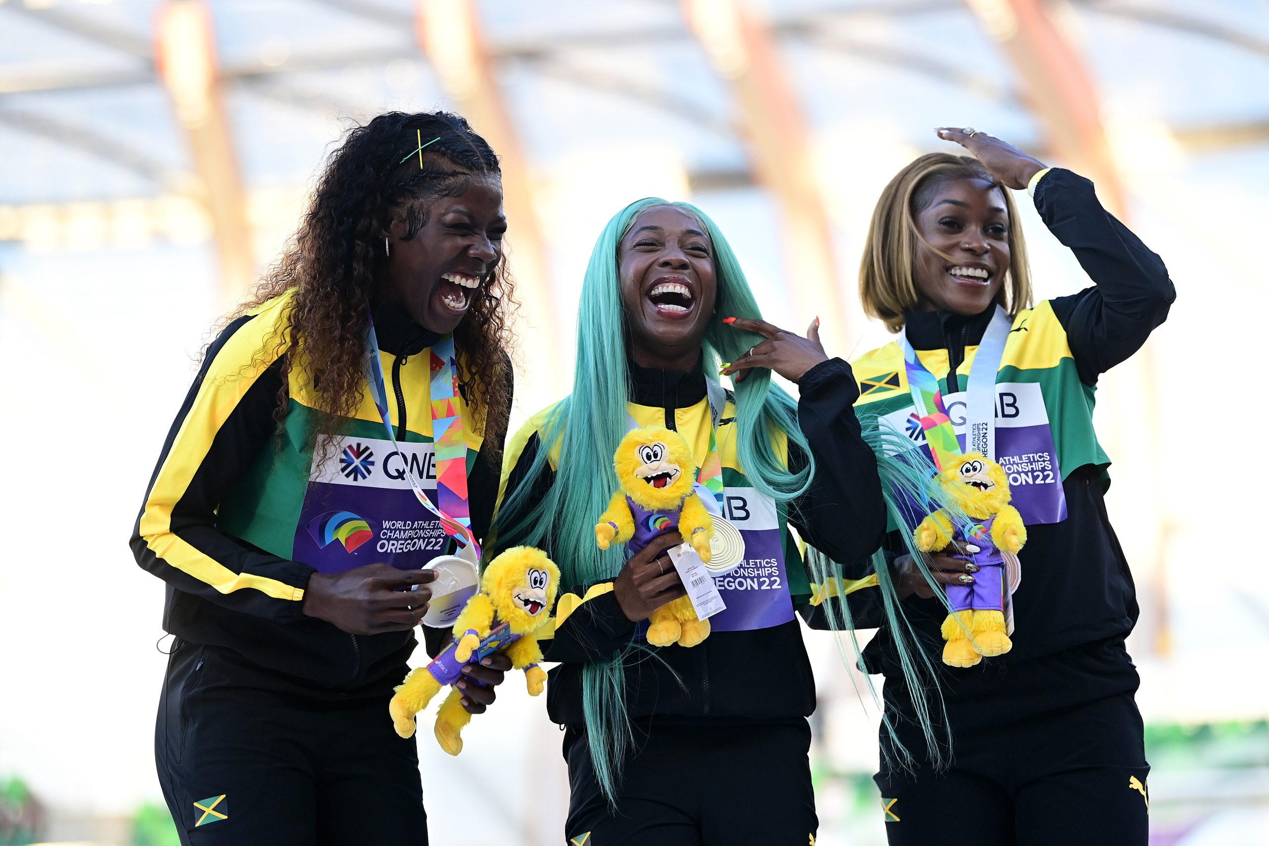 Jamaica wins 4x100m at Oregon22