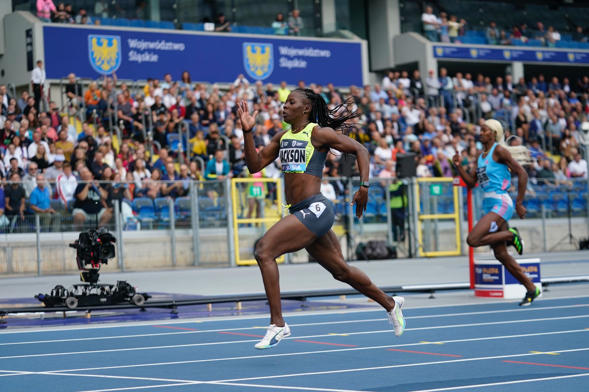 Shericka Jackson cements her status as favourite for the Diamond Trophy with an impressive win in the women’s 200m at the Silesia Diamond League.