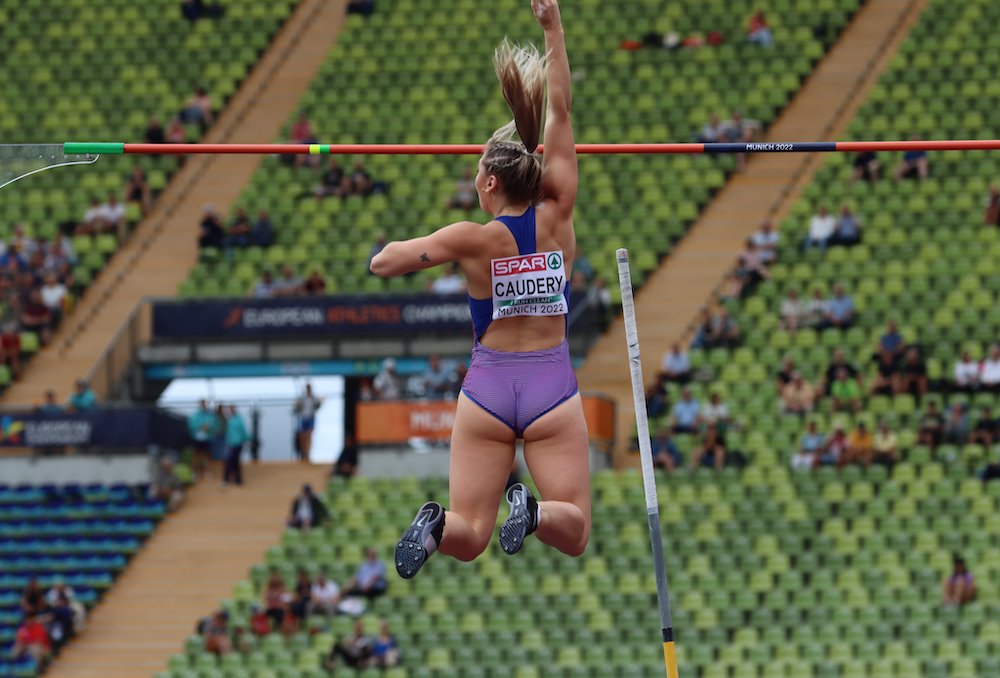 Molly Caudery Sets New Personal Best to Dominate the Pole Vault at UK Championships