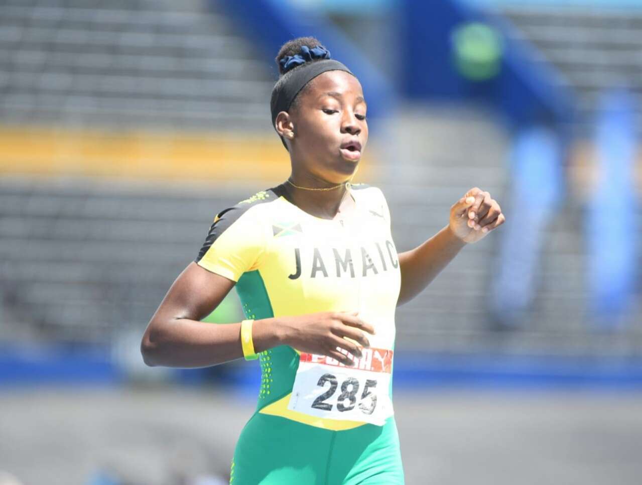 Theianna-Lee Terrelonge adds another triumph! After securing the 100m title on Friday, she blazes to victory with a meeting record time of 23.53 in the women's 200m race, leaving La’Nica Locker of Antigua and Barbuda behind at 23.64.