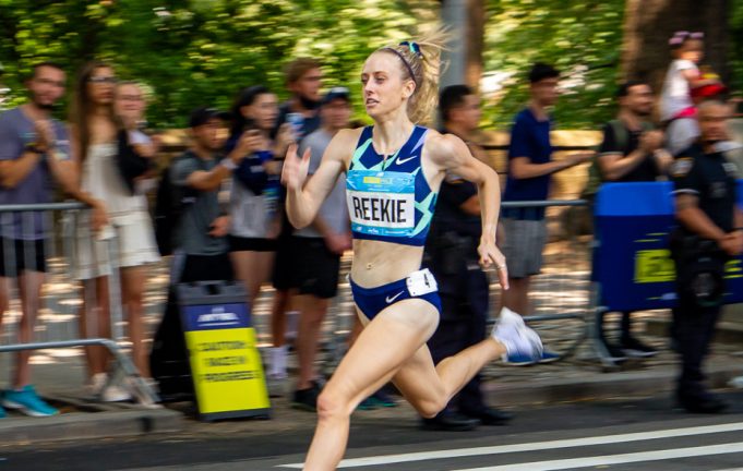 Jemma Reekie Finishes Strong in Midpack at 5th Avenue Mile