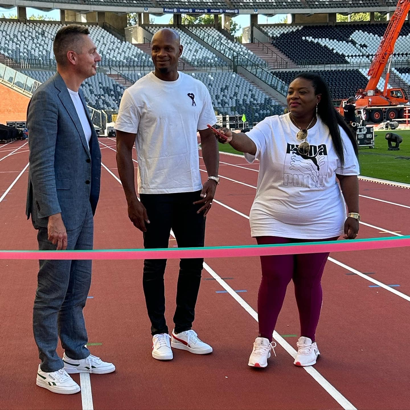 Asafa Powell Opens Newly Built Track for Brussels Diamond League
