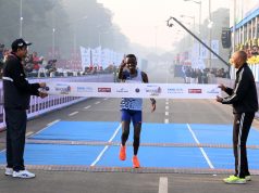 Daniel Simiu Ebenyo winning in Tata Steel Kolkata 25K
